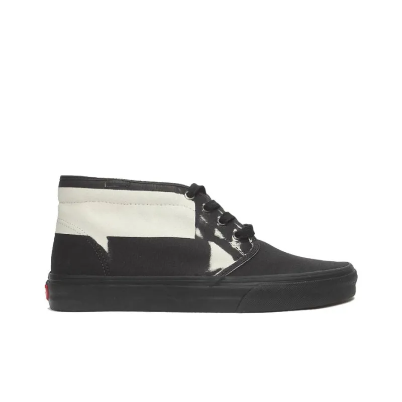 Vans Chukka Shoes Black/White-1