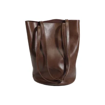 TTaG．baG Microfiber Leather Shoulder Bag Women's