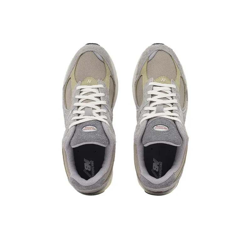 New Balance 2002R Rain Cloud Sneakers 'Grey Yellow'-4