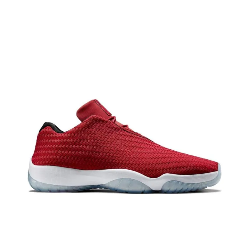 Jordan Future Low Gym Red-1