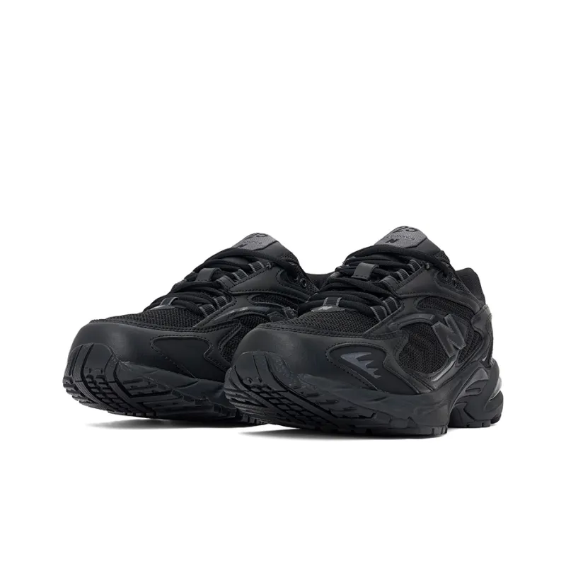 New Balance 725 Sneakers 'Black'-2