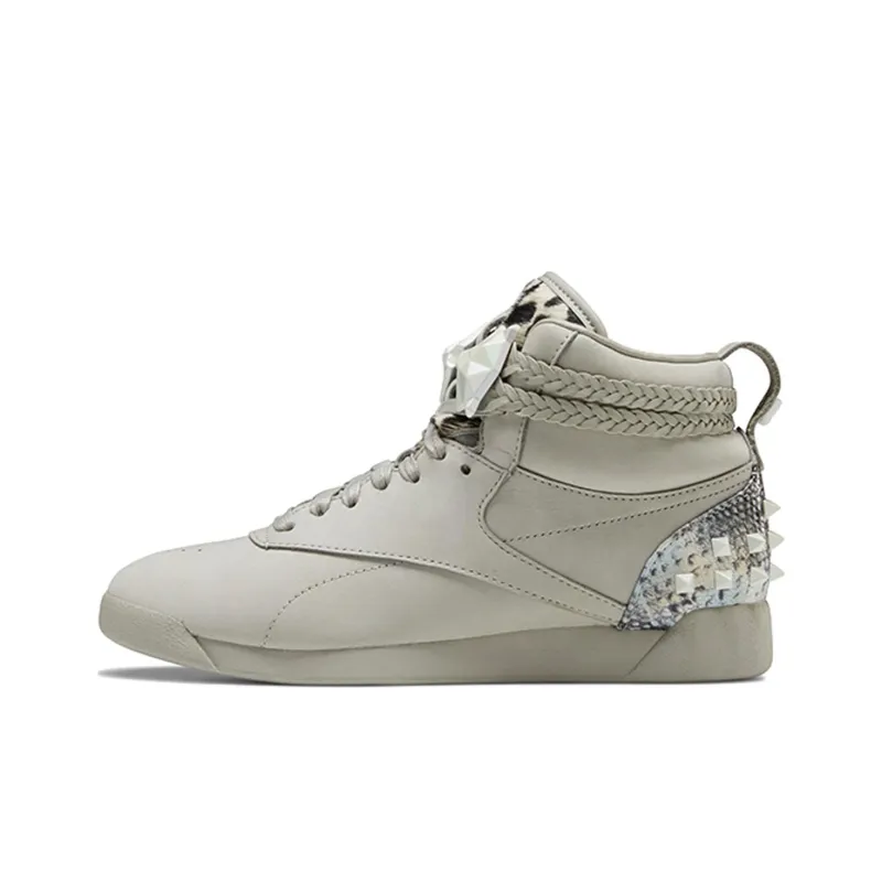Reebok Freestyle Hi Dc Wonder Woman Grey Women's-0