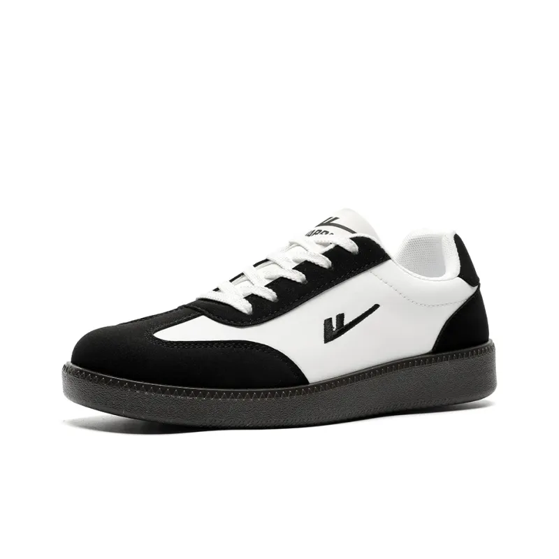 Warrior Vintage German Army Trainers Durable Lightweight And Breathable Low Top Skateboard Shoes Men's Black White-1