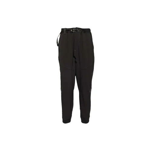 And Wander Water-repellent Tapered Trousers