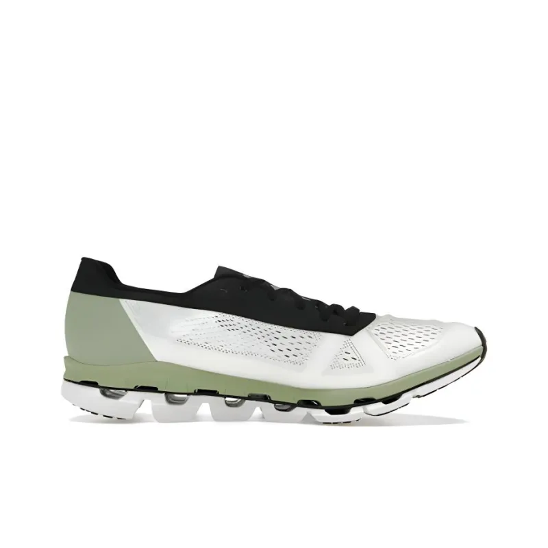 On Running Cloudboom White Black-1