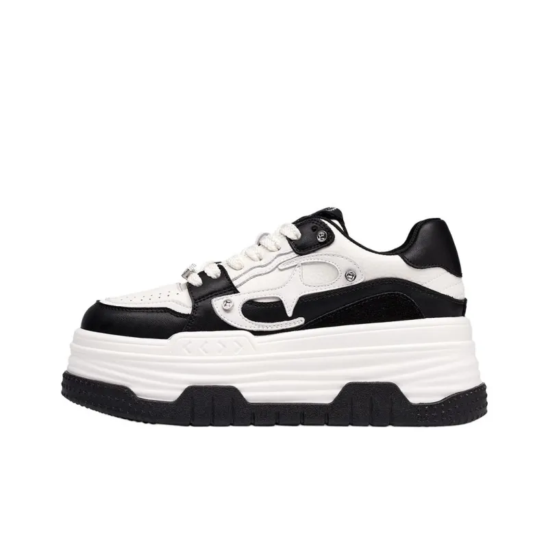 Kiss Kitty Balance Low-Top Skateboard Shoes Women's-0
