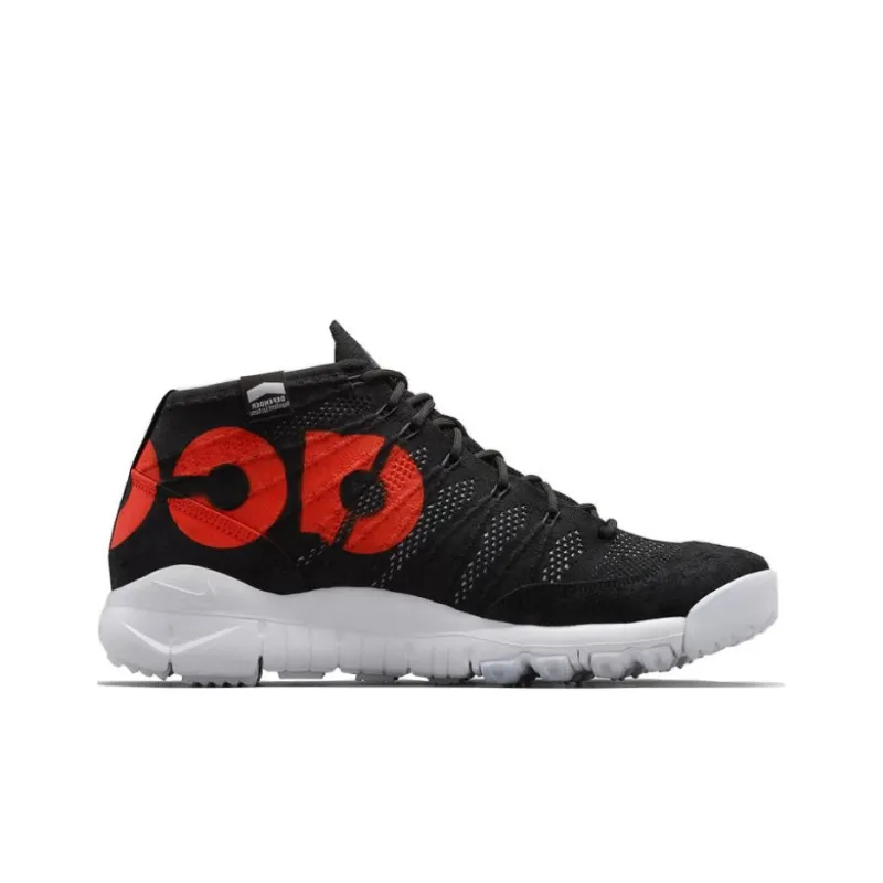 Nike Flyknit Trainer Chukka SFB ACG Black-1