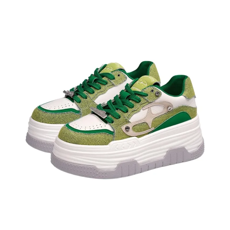 Kiss Kitty Balance Low-Top Skateboard Shoes Women's-10
