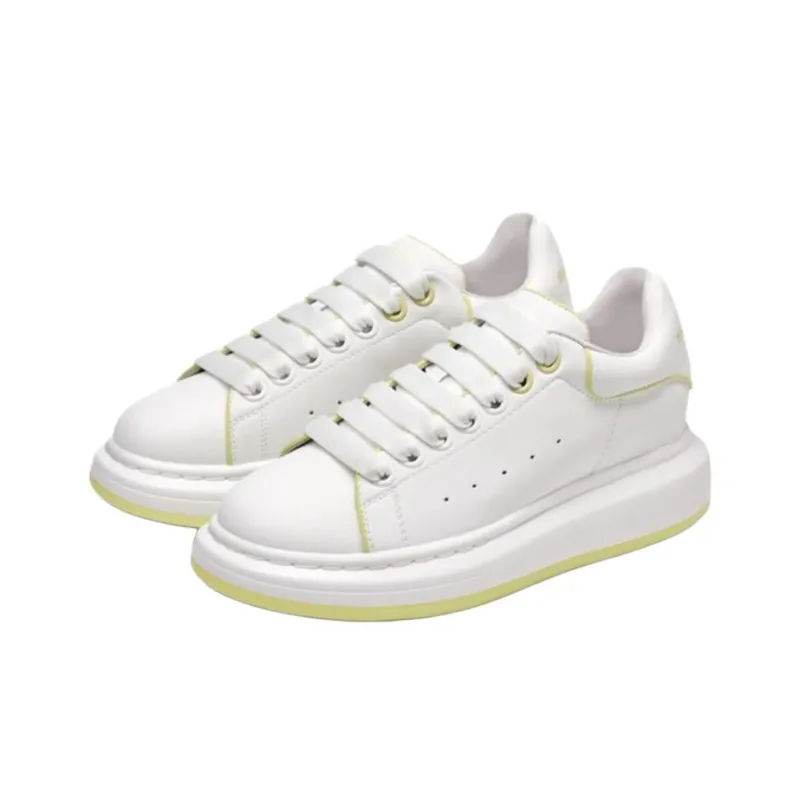 Kiss Kitty Breathable Height Increasing Low-Top Skateboard Shoes Women's White/Green-2