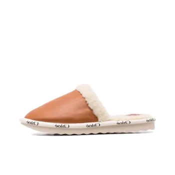 Chloe Closed Toe Slippers Women's Tan