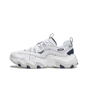 LiNing Cat's Claw Lite 2 Shock Absorbers With Slip Resistant Features Low Top Chunky Sneakers Women's Standard White