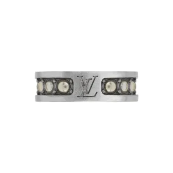 LOUIS VUITTON Pearls Ring