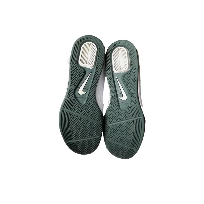 Nike Zoom Soldier 4 Svsm-3