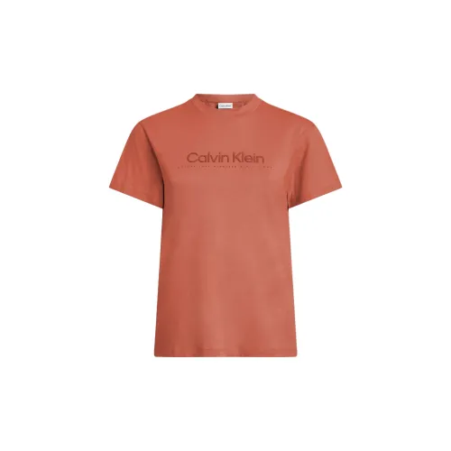 Calvin Klein T-Shirts Women's Burn Clay