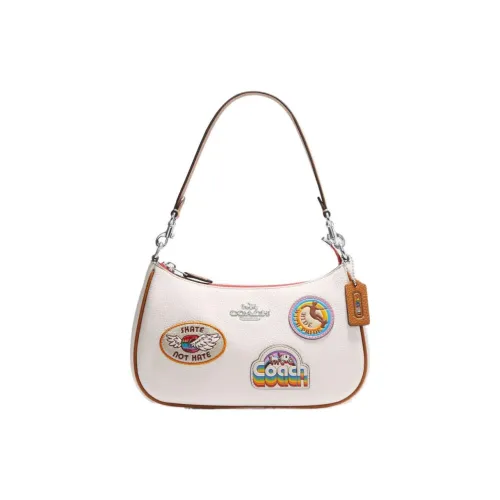 COACH Teri Cow Leather Crescent Bag Saddle Bag Handbag Shoulder Bag Medium Size Women's White