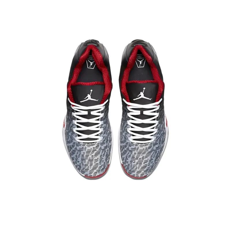 Jordan XX9 Low Bulls-2