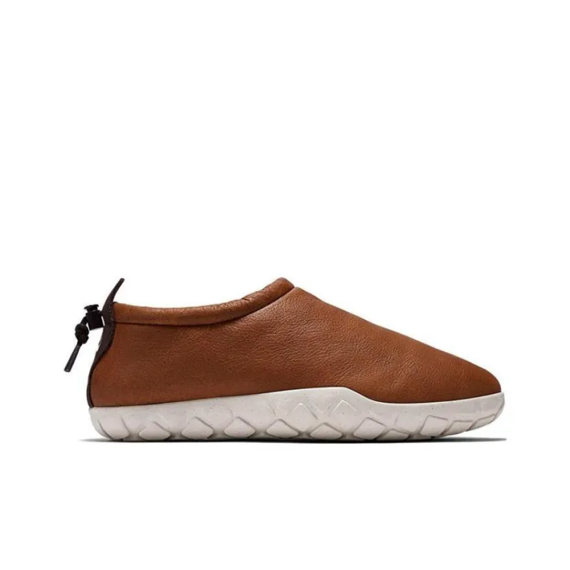 Nike Air Moc Bomber Cognac-1