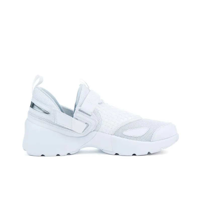 Jordan Trunner Lx Triple White-1