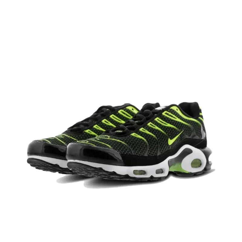 Nike Air Max Plus Black Dark Grey Volt-2