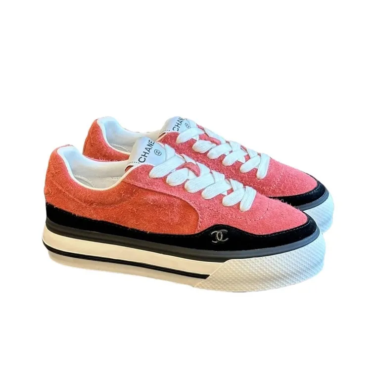 CHANEL Low-Top Skateboard Shoes Women's Pink-3