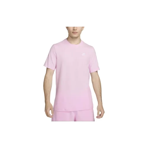 Nike Sportswear Club T-Shirts Men Pink