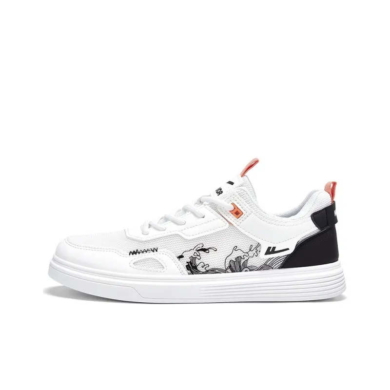 Warrior Lightweight And Breathable Low-Top Skateboard Shoes Men's White Black-0