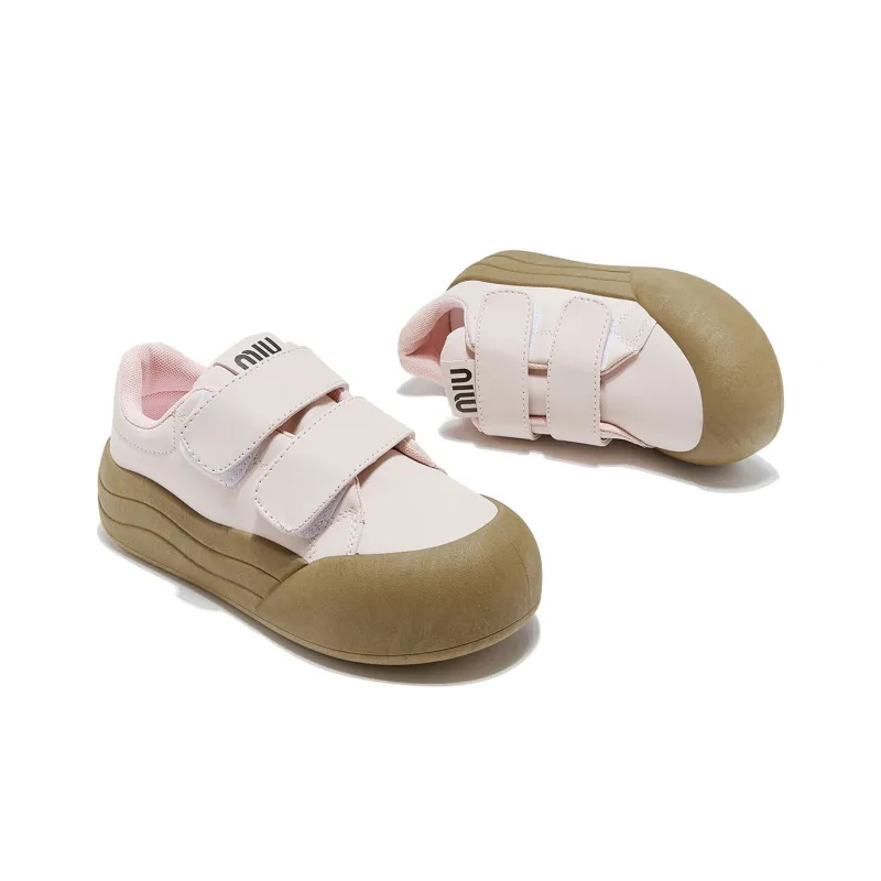 Little Red Man Low Top Skateboard Shoes Women's-2