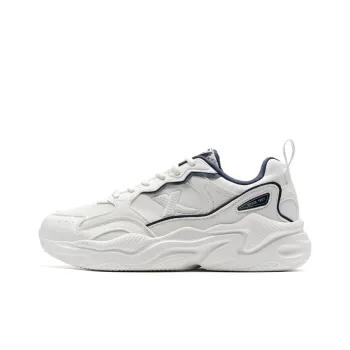 XTEP Lightweight Low Top Casual Shoes Men's Sail White