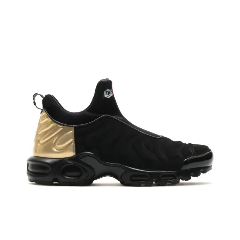 Nike Air Max Plus Slip Sp 'Black Metallic Gold' Women's-1