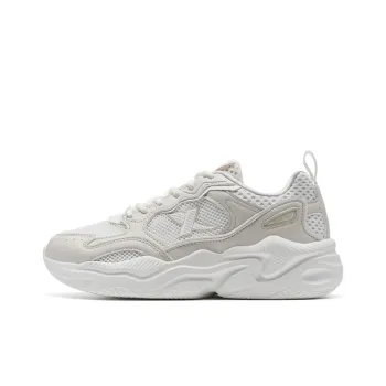 XTEP Lightweight Mid Top Casual Shoes Women's White Sand Gray/Sail White