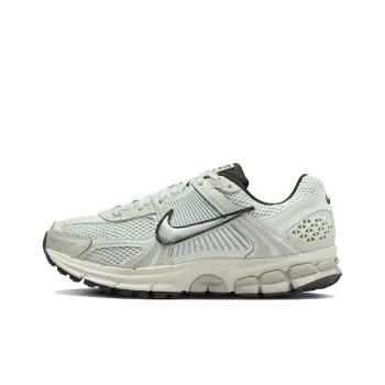 Nike Zoom Vomero 5 Light Silver Chrome Women's
