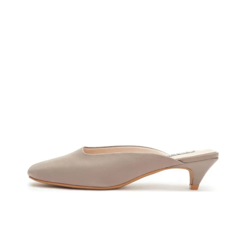 TOOMANYSHOES Closed Toe Slippers Women's-0