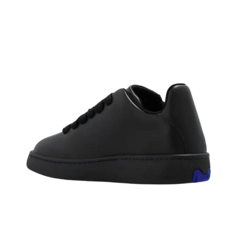 Burberry Low Top Skateboard Shoes Women's Black-3