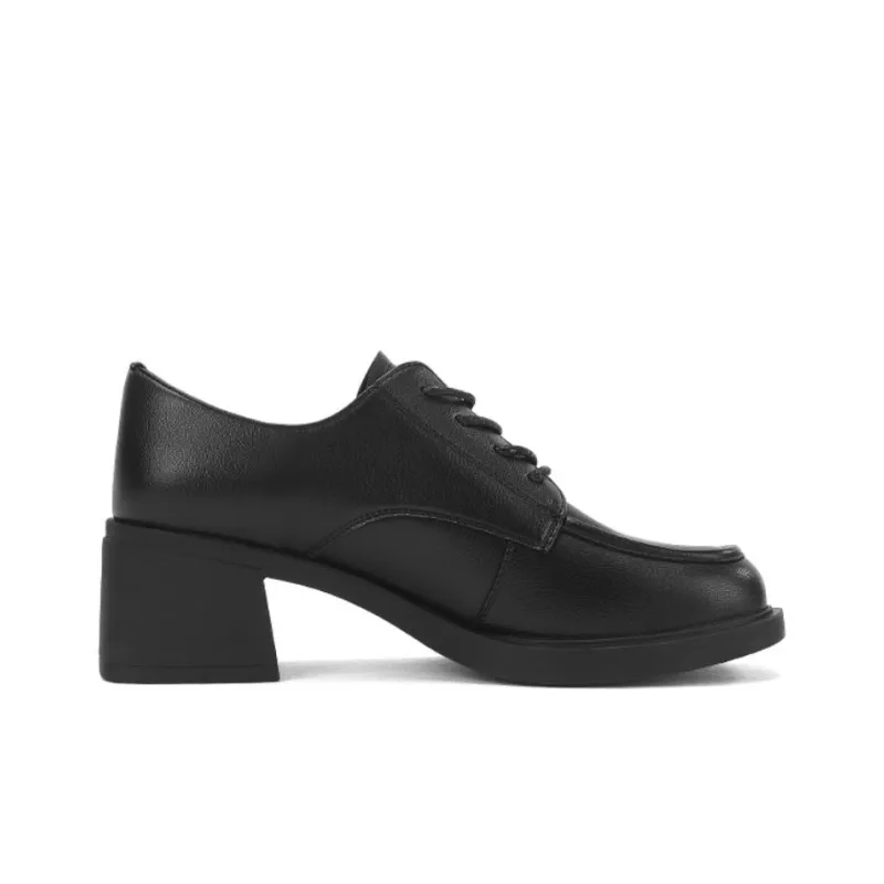 DAPHNE Loafers Women's Ecru/Black-8