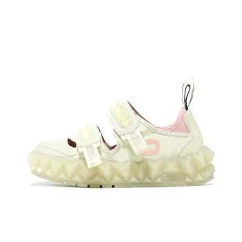 OETZI Ice Man Oz Iceberg Collection Fashion Closed Toe Mary Jane Shoes Women's Beige