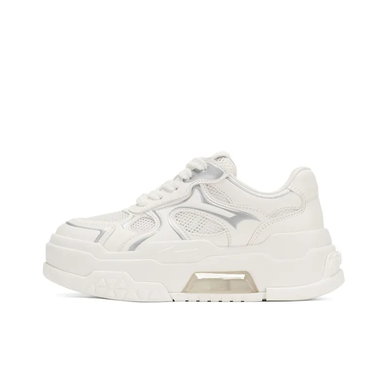 GG CC Skateboard Shoes Women's Low Top Silver/White-7