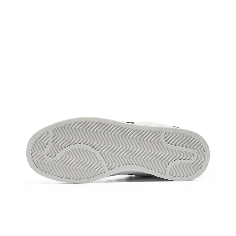 GZOZ Anti Slip And Wear Resistant Lightweight Low Top Skateboard Shoes Unisex White Black-1