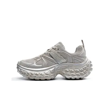 Airwalk Chunky Sneakers Men Low Top Ecru/Black