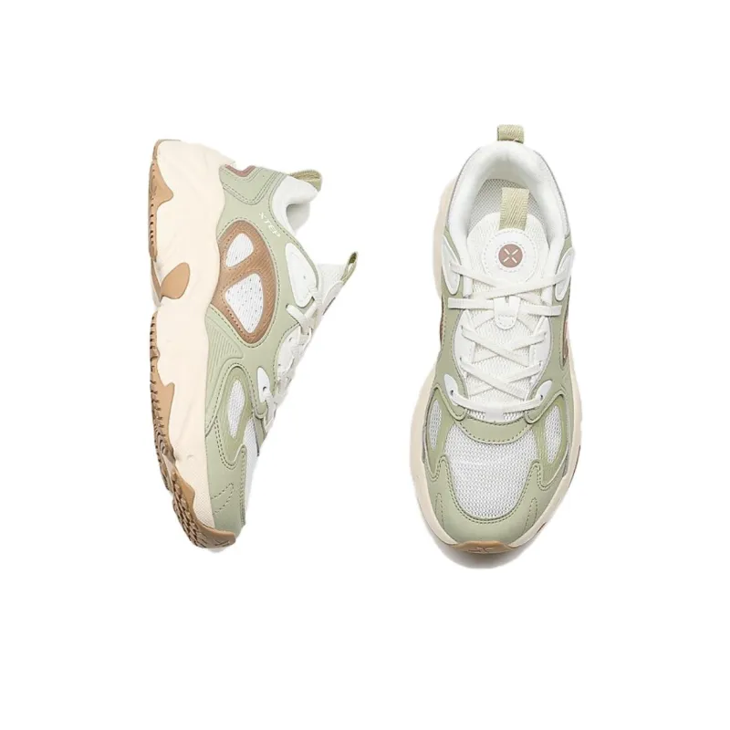 XTEP Star Trail SE Abrasion Resistant Low Top Casual Shoes Women's Green White Brown-3