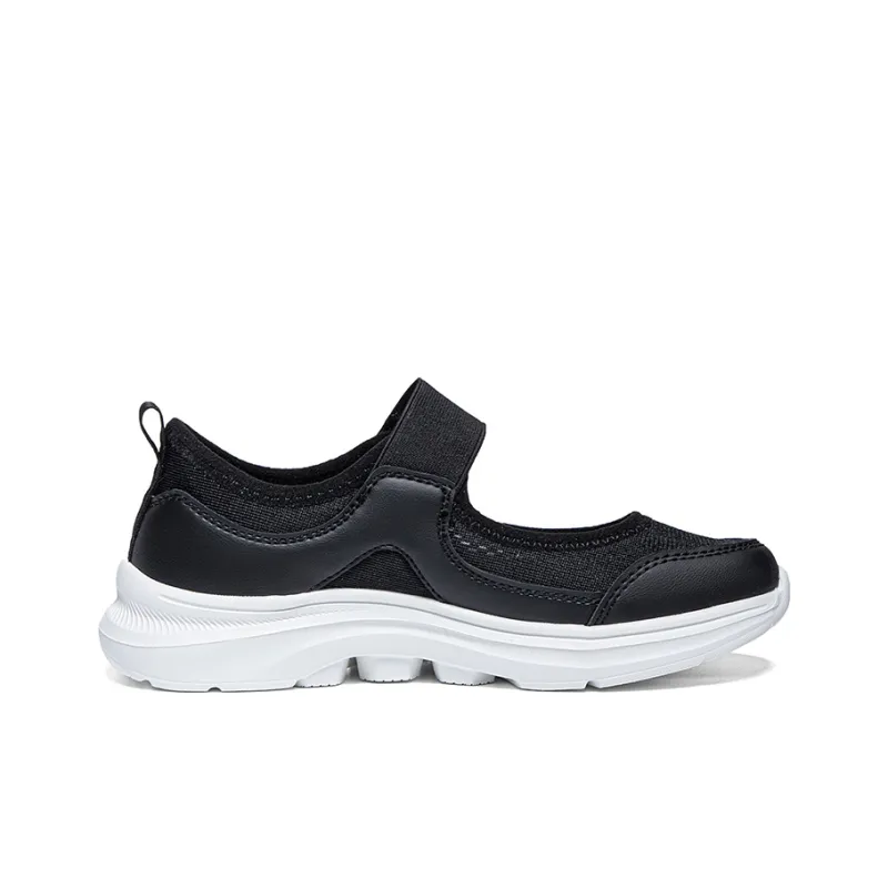 Warrior Comfortable Mom Shoes Lightweight And Breathable Low Top Casual Shoes Women's Black-1