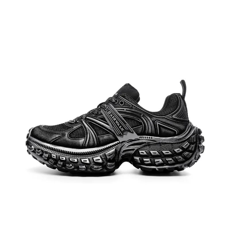 Airwalk Chunky Sneakers Men Low Top Ecru/Black-4