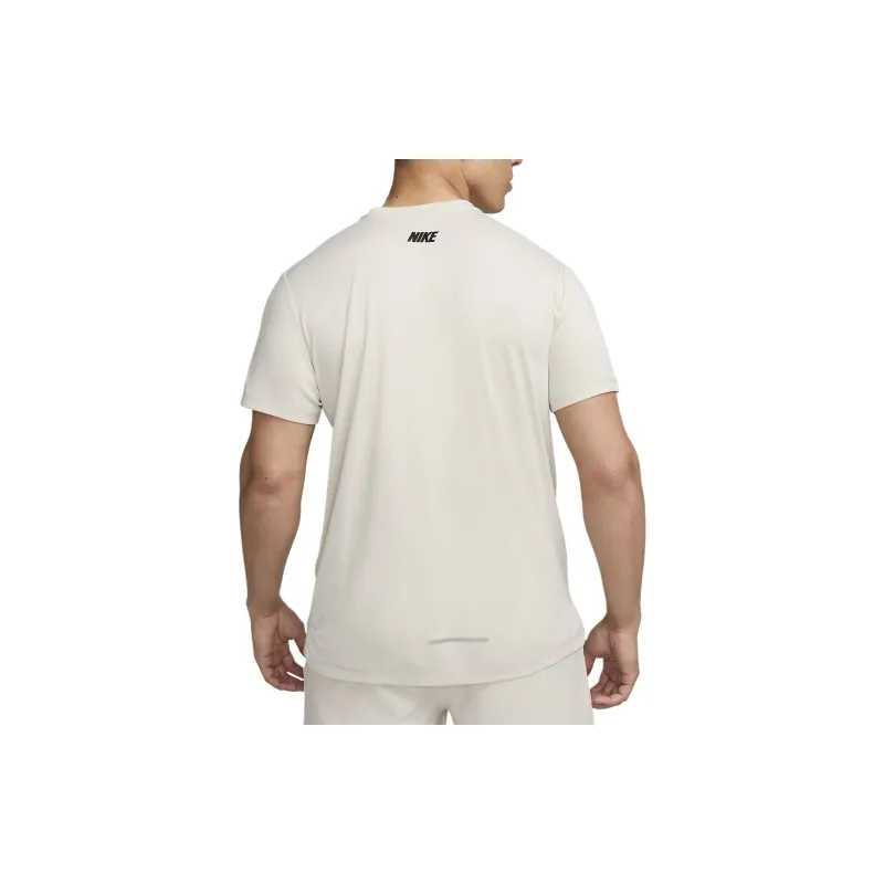 Nike MILER T-Shirts Men Beige-1