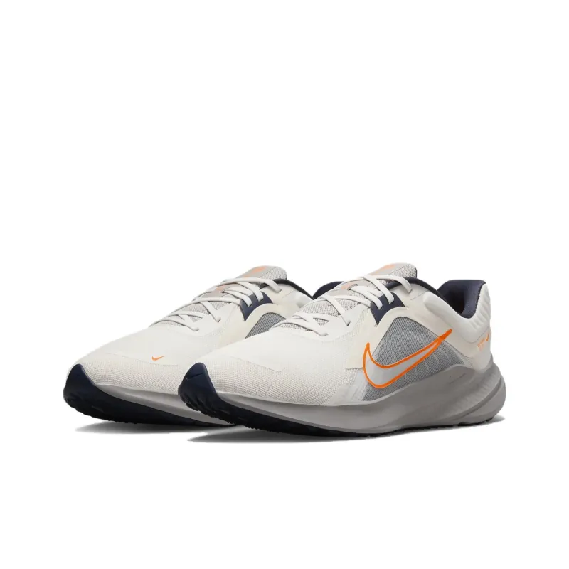Nike Quest 5 Sail Thunder Blue Light Iron Ore Total Orange-3