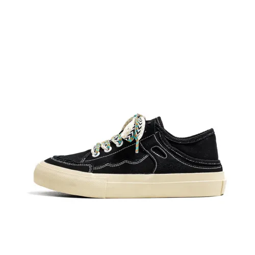 Black tailed Deer Low Top Canvas Shoes Men's