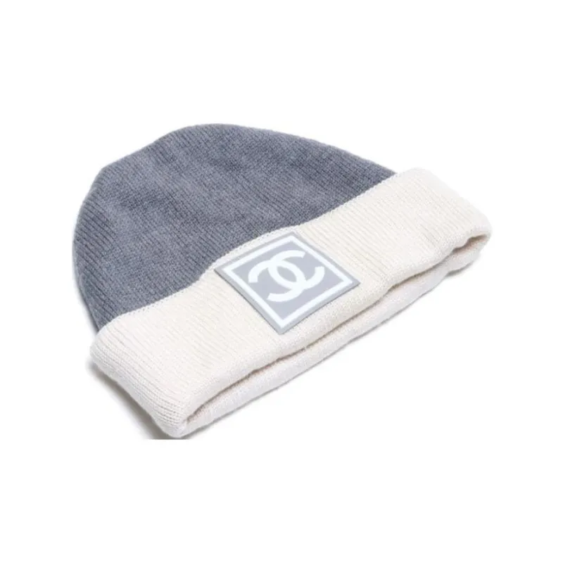 CHANEL 1990 2000s Interlocking Cc Logo Beanie-1