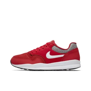 Nike Air Safari University Red