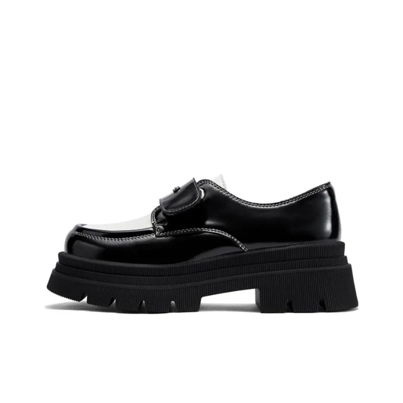 DAPHNE Loafers Women's Black-5