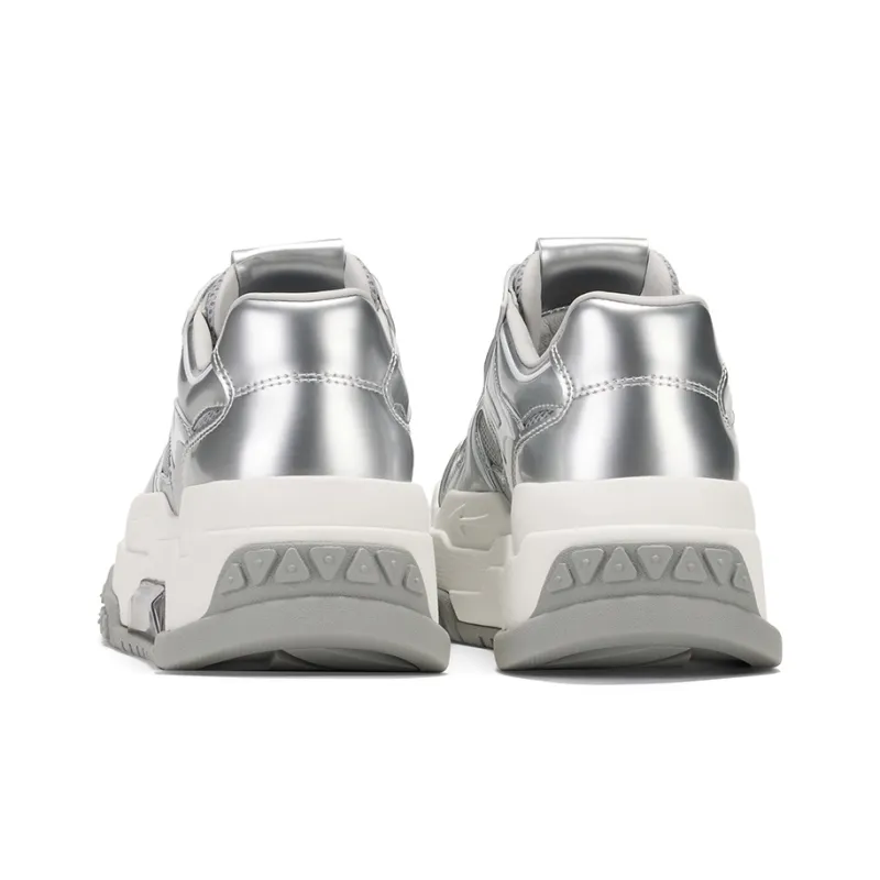 GG CC Skateboard Shoes Women's Low Top Silver/White-3