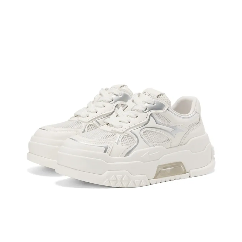 GG CC Skateboard Shoes Women's Low Top Silver/White-9