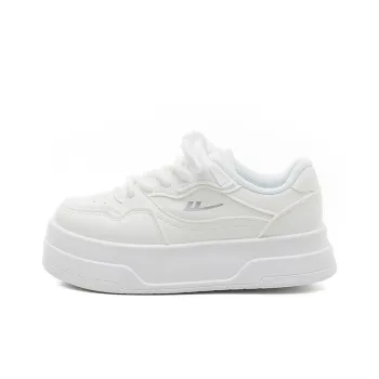 Warrior Abrasion Resistant Slip Resistant Low Top Skateboard Shoes Women's White